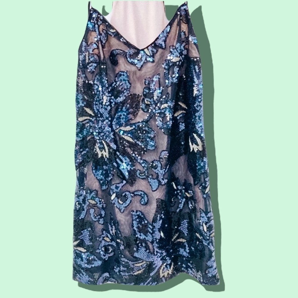 💙 SEQUIN BLUE MINI DRESS